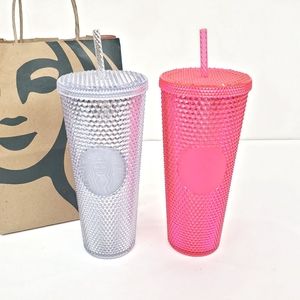 2 NEW Starbucks Holiday 2019 Bling Cold Cups